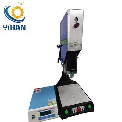 Einfache Bedienung 15KHZ 3200W tragbare Ultraschallschweißmaschine für Stoffe aus Kunststoff PVC