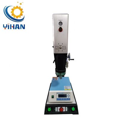 Einfache Bedienung 15KHZ 3200W tragbare Ultraschallschweißmaschine für Stoffe aus Kunststoff PVC