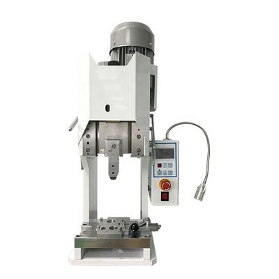 AC220V 50HZ Präzisions-Ultra-Stille Automobil-Verkabelung Gurt-Terminal Krempmaschine