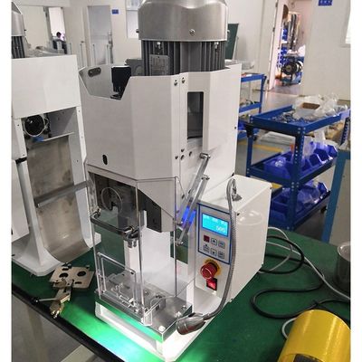 AC220V 50HZ Präzisions-Ultra-Stille Automobil-Verkabelung Gurt-Terminal Krempmaschine