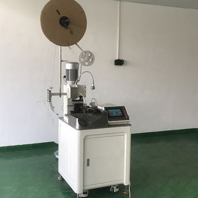Mehrfunktionale tangentielle Drücken- und Schälmaschine