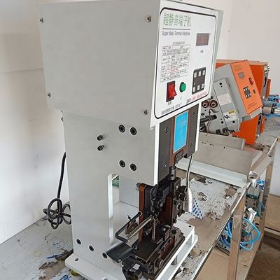 Ultra-ruhige 2,0 Tonnen Terminalcrimping-Maschine in Drahtbereich 0,1-4,5 mm2 AWG11-AWG32
