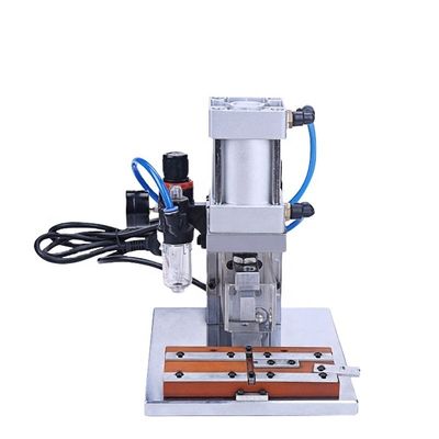 Anpassbare IDC-Flachkabelanschlusscrimping-Maschine 2P-64P On-Line-Unterstützung und Crimping
