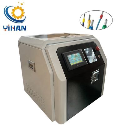 Bequeme Vorisolierte Drahtterminal Stripping Crimping-Maschine mit Twist Crimping