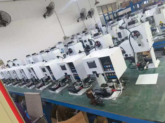 Direktzufuhr Crimp Blades YH-3000Z Hülle Draht Entfernen Otp Terminal Crimping Maschine