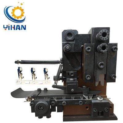 Horizontale Endzufuhr-Applikator mit Endkrempffunktion und 30 mm Schlag