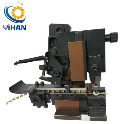 Horizontale Endzufuhr-Applikator mit Endkrempffunktion und 30 mm Schlag