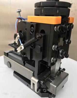 YH-09H002 JST European Flag Terminal Crimping Machine Applicator mit 40 mm Schiebezug